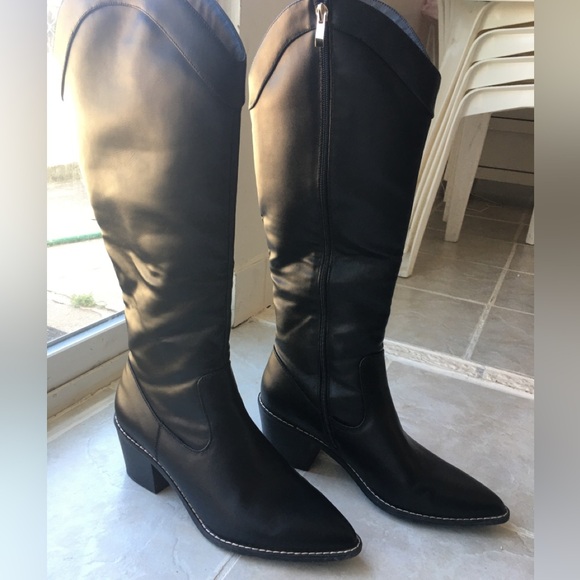 Dream Pairs Boots.  Black.  NWOT - Picture 7 of 11